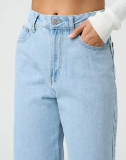 Wide Leg Cropped Jean -GLASSONS CLOTHING beadie wide leg crop jean iced vovo imageback jd41279fau