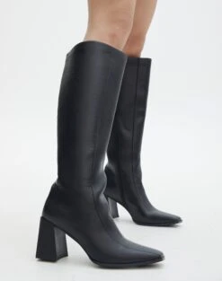 Oversized Blazer 40 Oversized Blazer -GLASSONS CLOTHING bonnie knee high boot black front sh114512pu 2