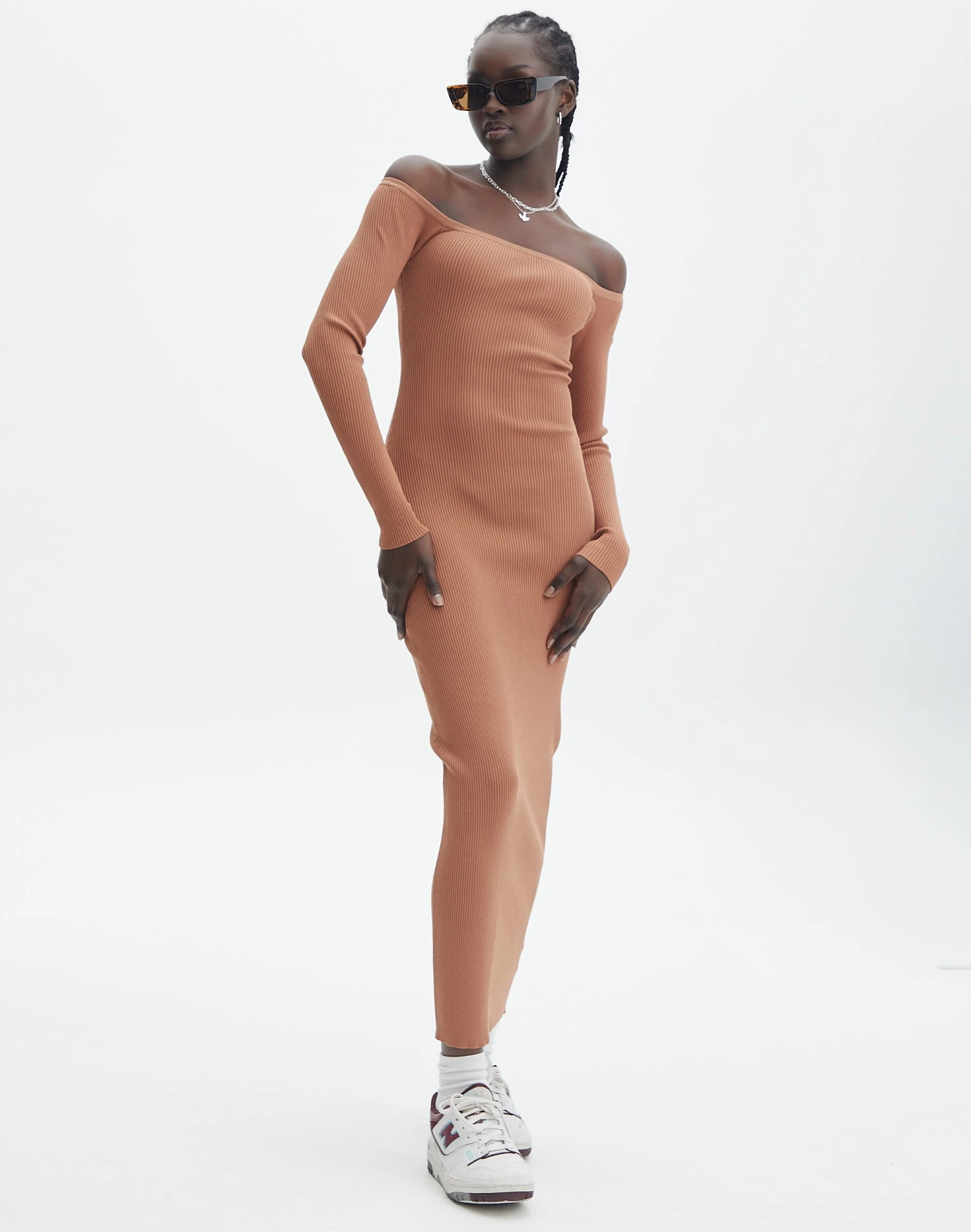 Ribbed Off Shoulder Long Sleeve Maxi Dress 9 Ribbed Off Shoulder Long Sleeve Maxi Dress - Image 7