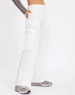 Low Rise Cotton Cargo Pant 20 Low Rise Cotton Cargo Pant -GLASSONS CLOTHING carmody cargo pants milk detail pw54095cot
