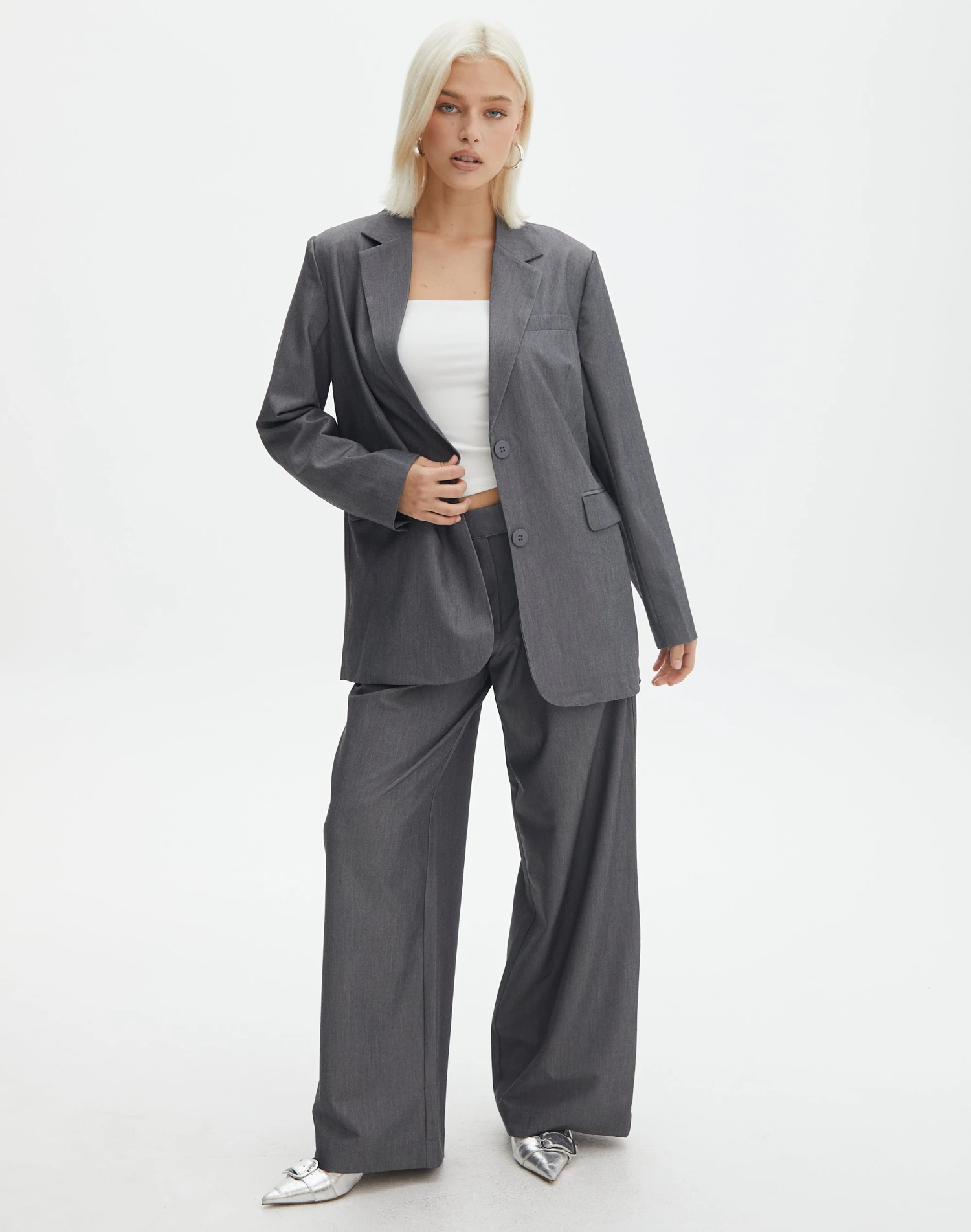 Oversized Blazer 4 Oversized Blazer - Image 2