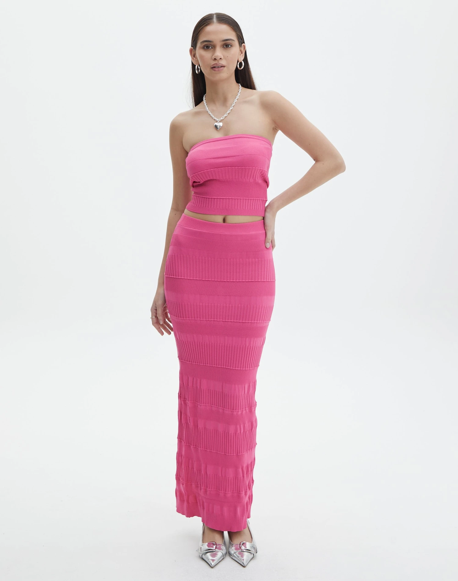 Slim-fit Rib Maxi Skirt 10 Slim-fit Rib Maxi Skirt - Image 8