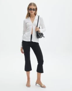 Mid Rise Relaxed Leg Pant 32 Mid Rise Relaxed Leg Pant -GLASSONS CLOTHING daisy capri pant black front pw123253pln 5