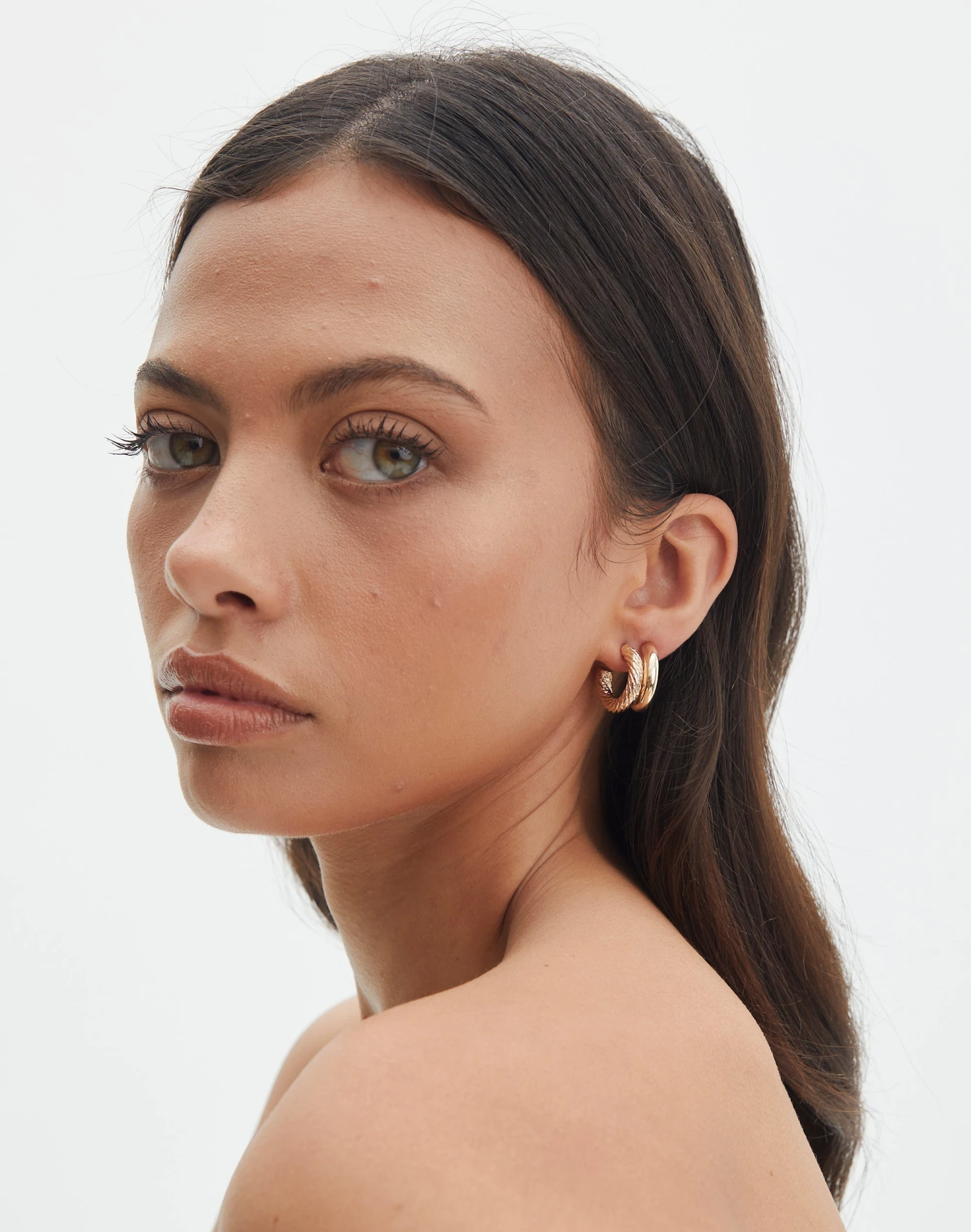 Plated Rectangle Hoop Earring 2 Pack 17 Plated Rectangle Hoop Earring 2 Pack - Image 15