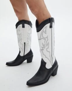 Statement Silver Buckle Belt -GLASSONS CLOTHING lola cowboy boot blackwhite front sh53399tt 3