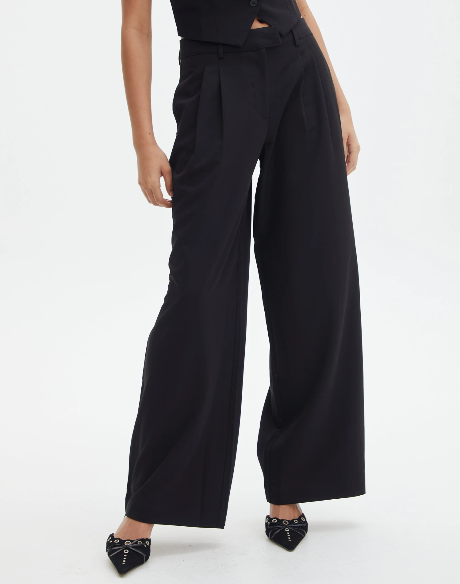 Mid Rise Wide Leg Pant 4 Mid Rise Wide Leg Pant - Image 2