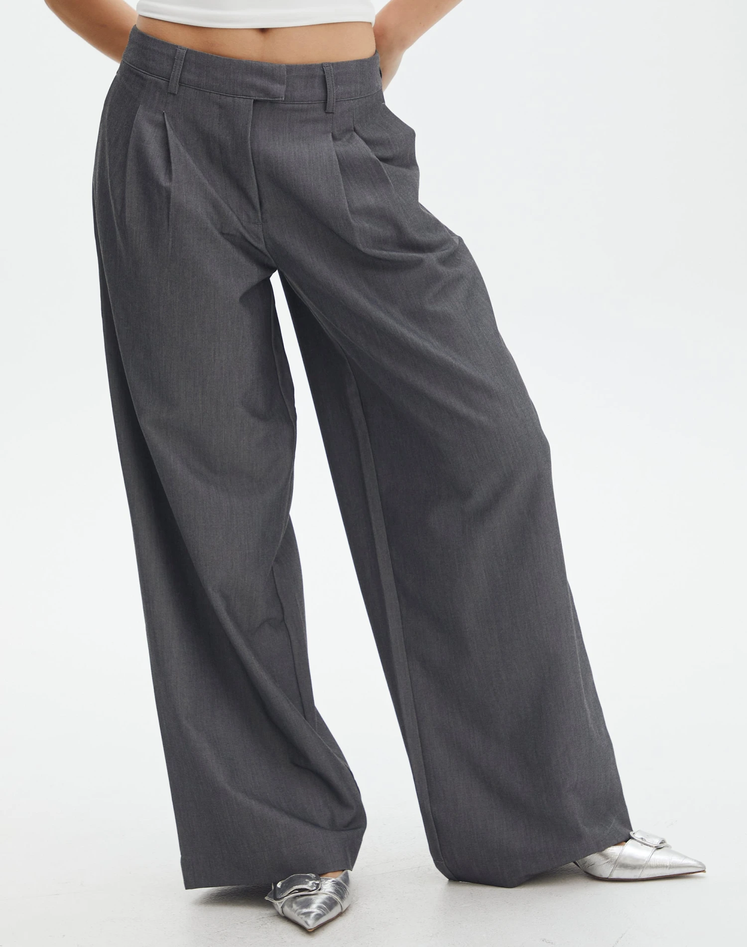 Mid Rise Wide Leg Pant 9 Mid Rise Wide Leg Pant - Image 7
