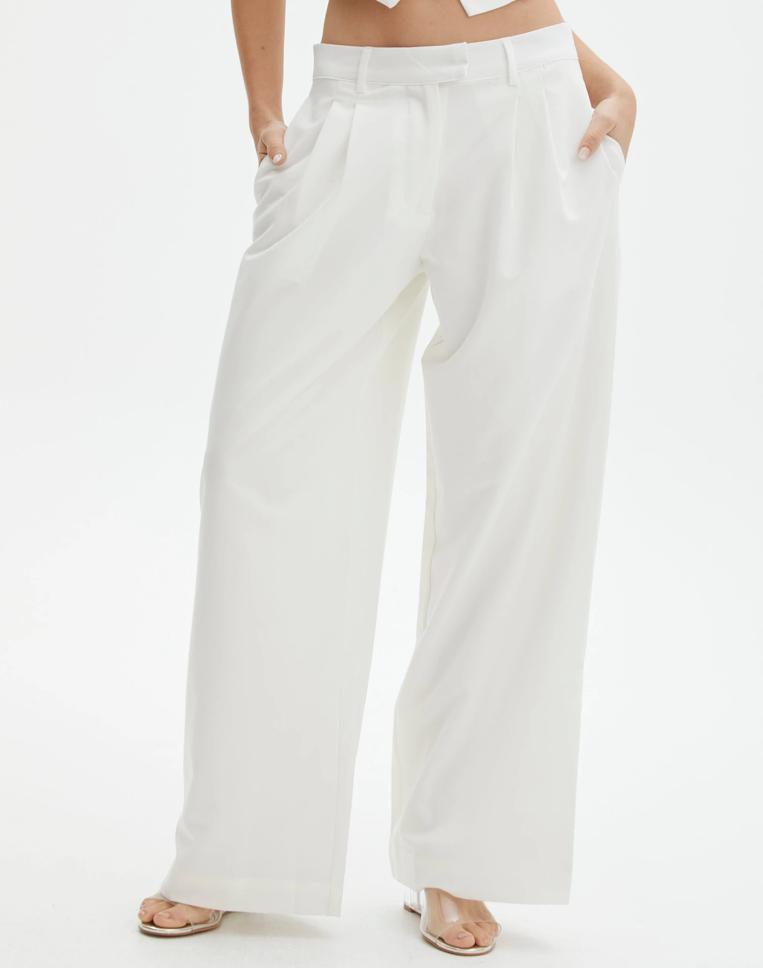 Mid Rise Wide Leg Pant 14 Mid Rise Wide Leg Pant - Image 12