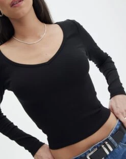 V Neck Long Sleeve Top 29 V Neck Long Sleeve Top -GLASSONS CLOTHING lulu longsleeve black imageback tl93240orib