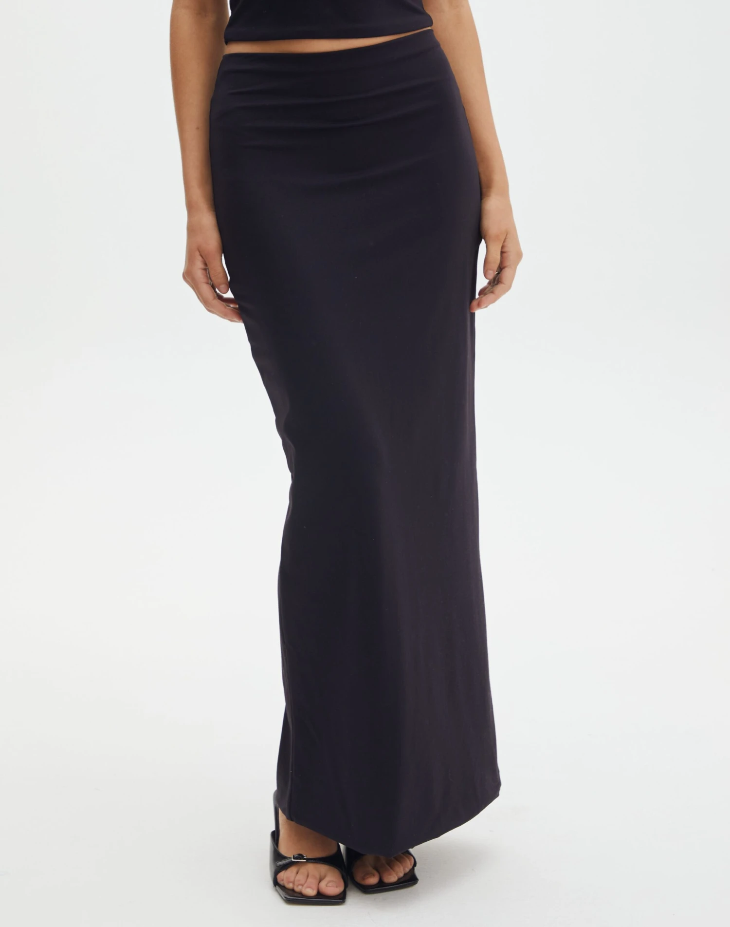 Supersoft Slim-Fit Maxi Skirt 4 Supersoft Slim-Fit Maxi Skirt - Image 2