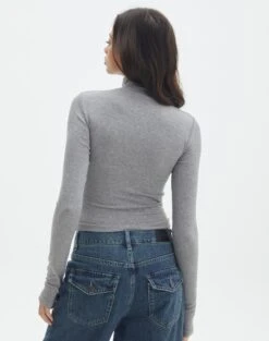 Luxe Lounge Modal Quarter Zip Front Long Sleeve Top 30 Luxe Lounge Modal Quarter Zip Front Long Sleeve Top -GLASSONS CLOTHING quinn quarter zip top heather marle back tl93138mod