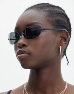 Oval Tinted Sunglasses -GLASSONS CLOTHING spears oval sunglasses blackblack full ga135737sun