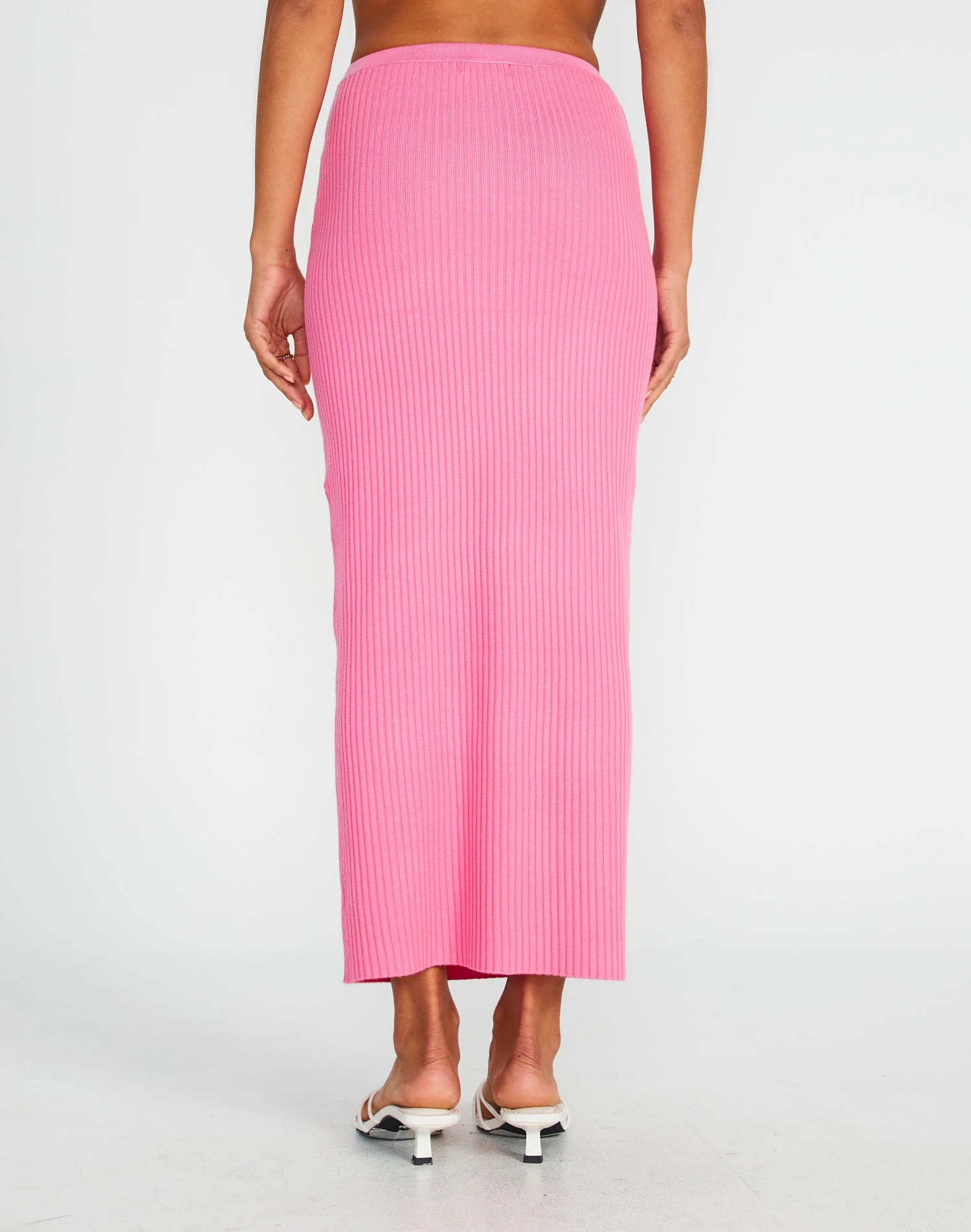 Slim-fit Rib Maxi Skirt 5 Slim-fit Rib Maxi Skirt - Image 3