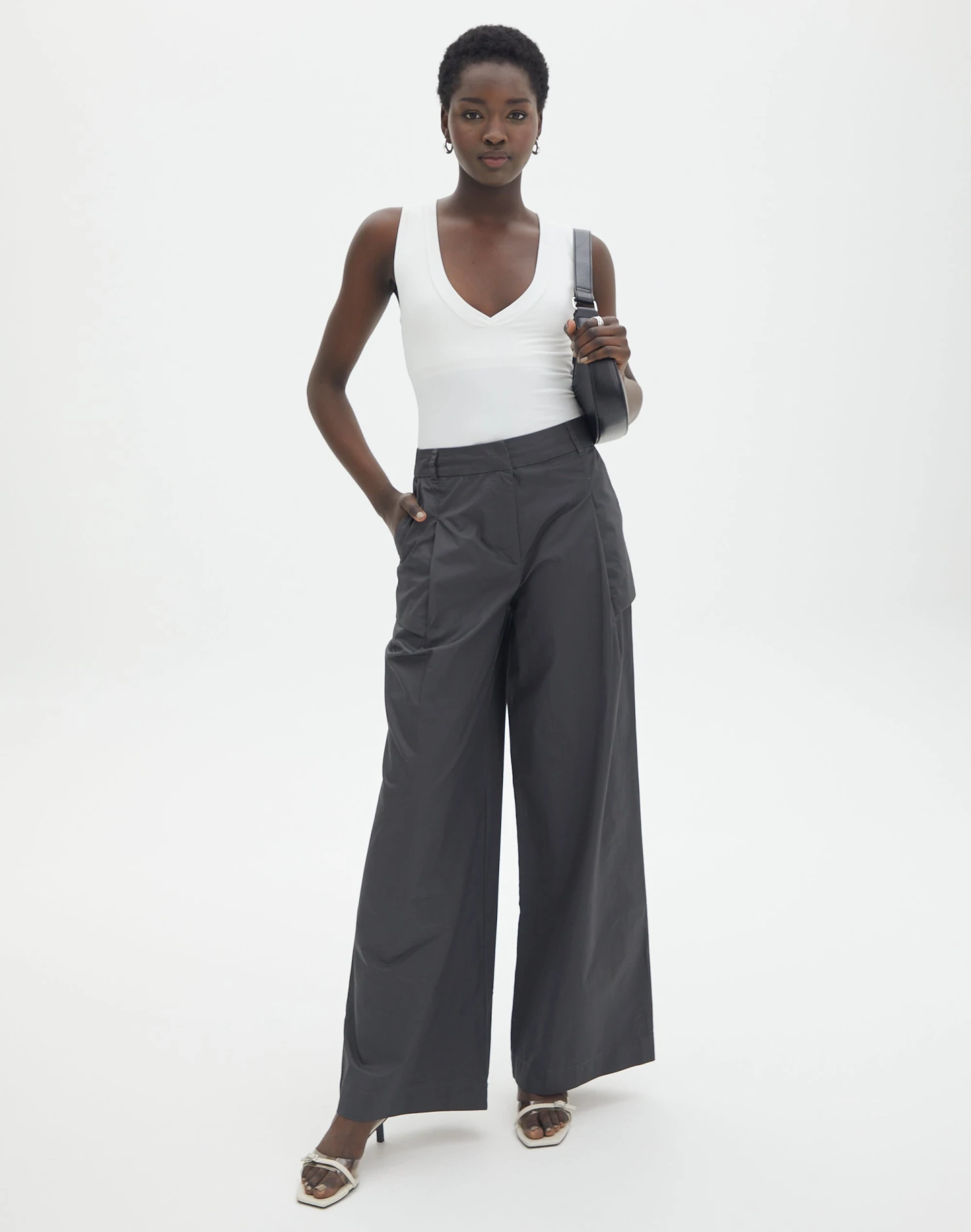 Mid Rise Relaxed Leg Pant 20 Mid Rise Relaxed Leg Pant - Image 18